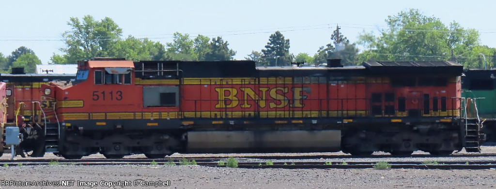 BNSF 5113